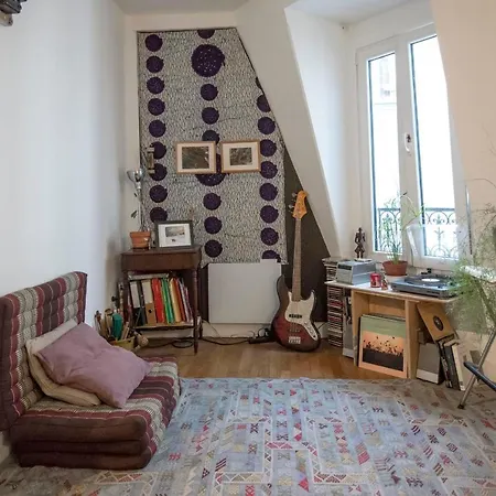 Apartment Charming And Comfortable Near Montmartre