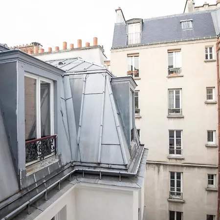 Charming And Comfortable Near Montmartre Appartamento Parigi
